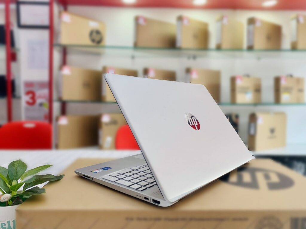 laptop học cntt dưới 15 triệu