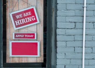 Lộ trình phát triển sự nghiệp cho người muốn đổi ngành